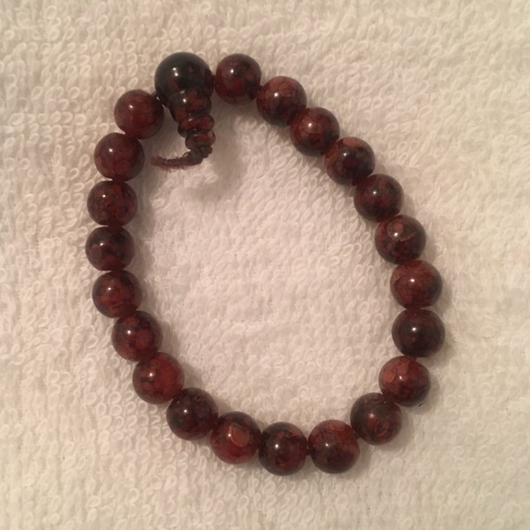 11/$25 Necklaces & Bracelets - Picture 8 of 12